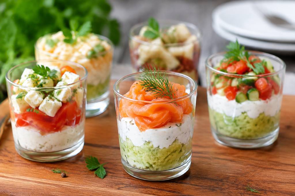10 recettes de verrines salées faciles pour toutes les occasions